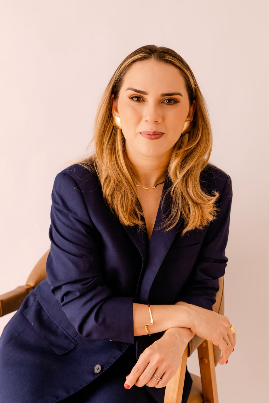 Dieide Dias, corretora de imóveis de alto padrão
